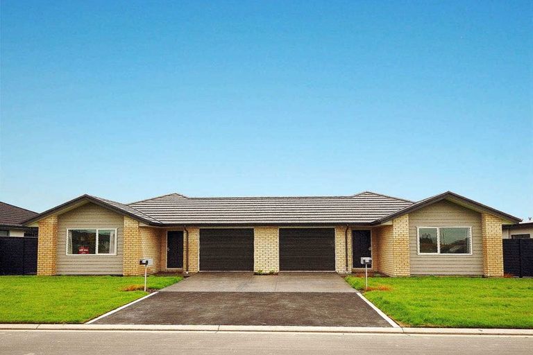 Photo of property in 23 Ragley Way, Rolleston, 7615