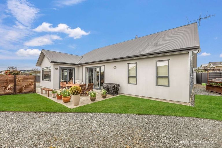 Photo of property in 3 Robina Place, Gore, 9710