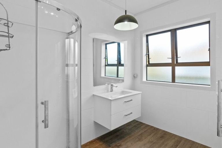 Photo of property in 6 Dudley Street, Levin, 5510