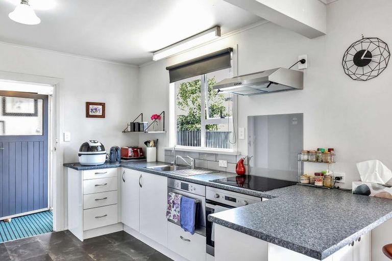 Photo of property in 96a Derby Street, Westport, 7825