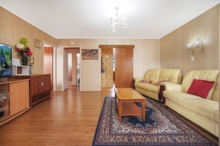 Photo of property in 4/98 Carruth Road, Papatoetoe, Auckland, 2025