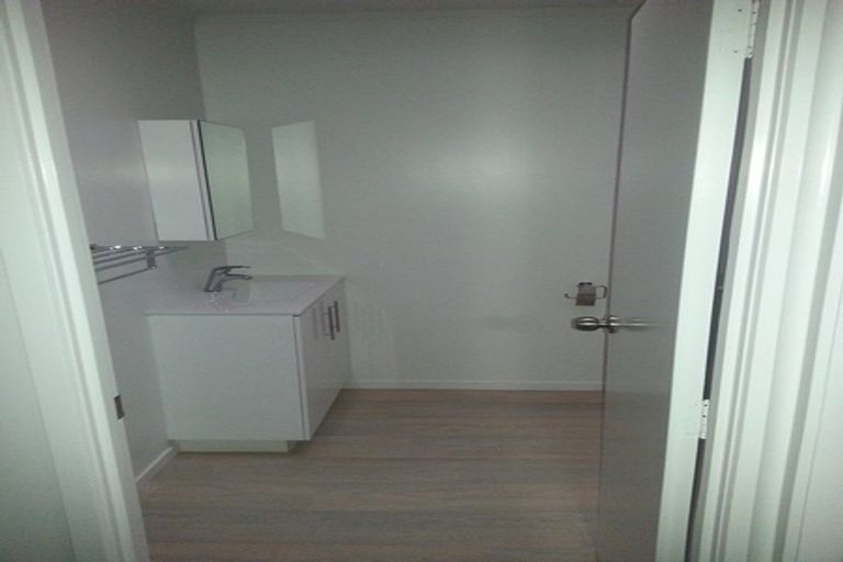Photo of property in 34b/3 Harley Close, Hauraki, Auckland, 0622