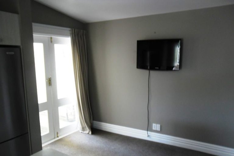 Photo of property in 8 Boston Terrace, Aro Valley, Wellington, 6021