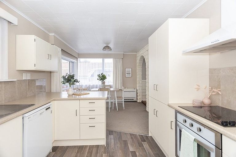 Photo of property in 74 Taward Street, Oamaru North, Oamaru, 9400