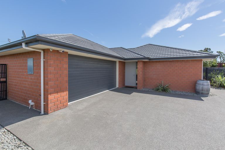 Photo of property in 67a Fairfield Way, Rolleston, 7614