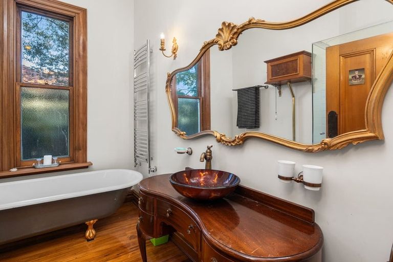Photo of property in 83 Opawa Road, Opawa, Christchurch, 8023
