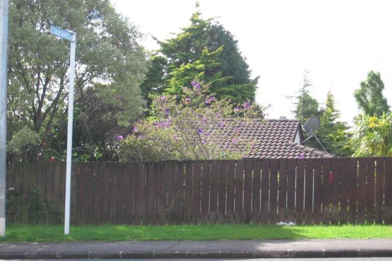 Photo of property in 103 Solar Road, Glen Eden, Auckland, 0602