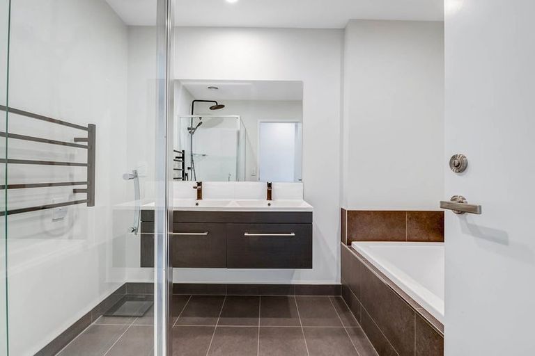 Photo of property in 4 Orca Drive, Stanmore Bay, Whangaparaoa, 0932