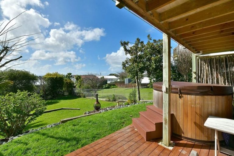Photo of property in 7 Norfolk Road, Stanmore Bay, Whangaparaoa, 0932
