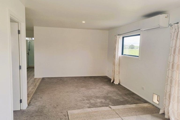 Photo of property in 27 Marsden Point Road, Ruakaka, 0116