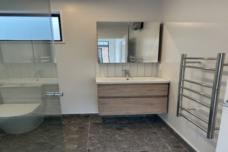 Photo of property in 2/58 Derby Street, St Albans, Christchurch, 8014