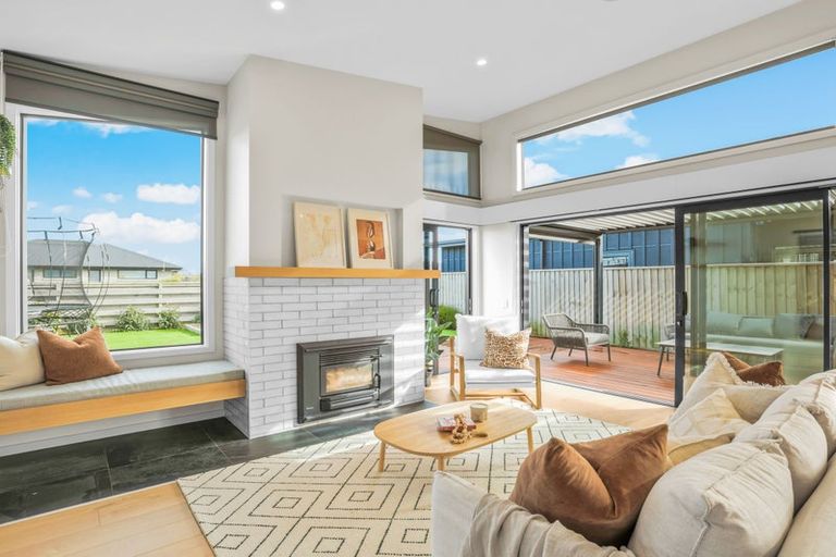 Photo of property in 14 Claw Place, Rolleston, 7615