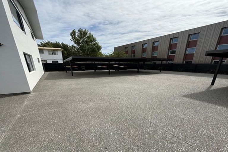 Photo of property in 2/45 Berry Street, St Albans, Christchurch, 8014