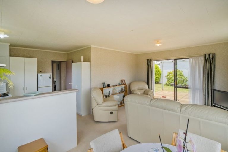 Photo of property in 9a Impala Place, Whitianga, 3510