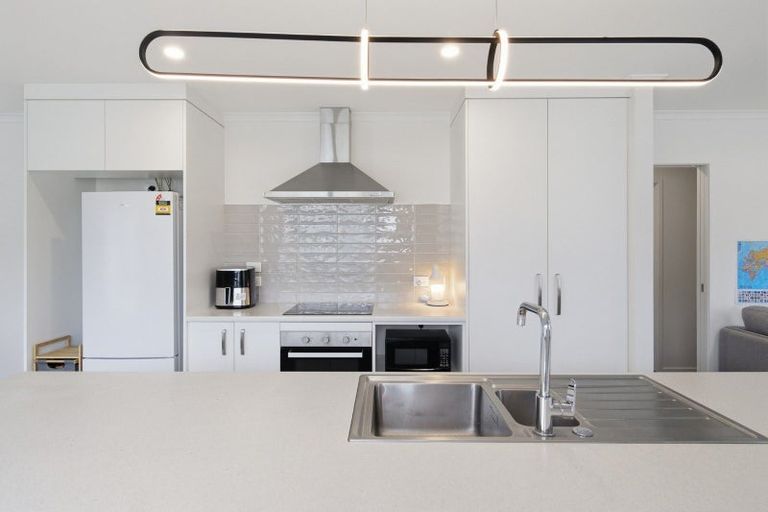 Photo of property in 93 Hills View Drive, Papamoa, 3118