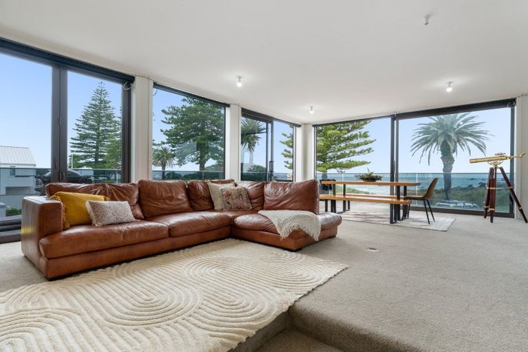 Photo of property in 30 Marine Parade, Mount Maunganui, 3116