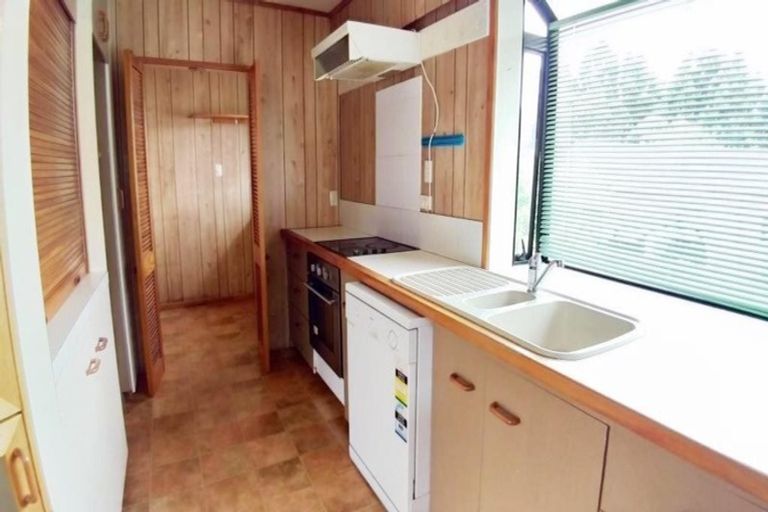 Photo of property in 117a Kia Ora Road, Beach Haven, Auckland, 0626