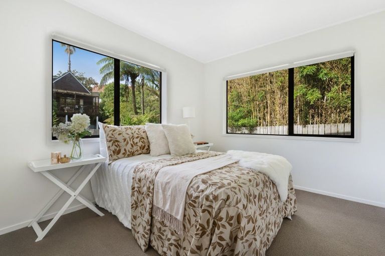 Photo of property in 91a Uxbridge Road, Cockle Bay, Auckland, 2014