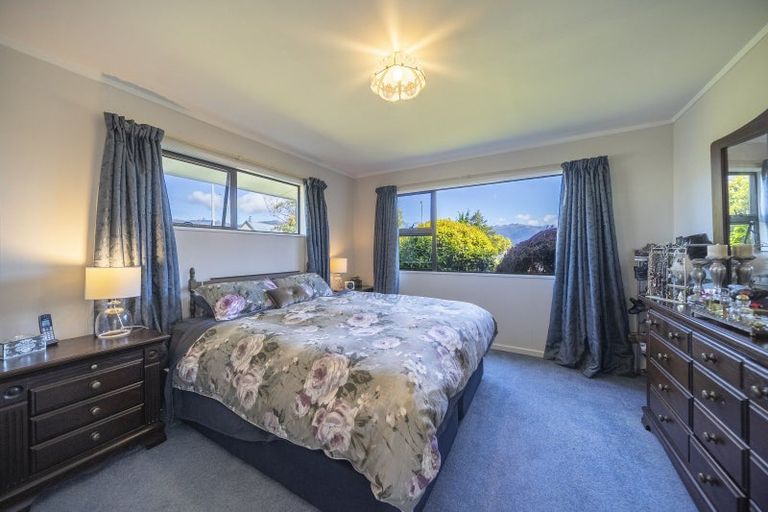 Photo of property in 8 Bowen Street, Te Anau, 9600
