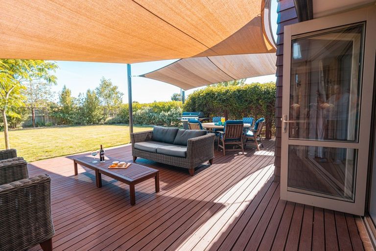 Photo of property in 2 Fairhurst Place, Rolleston, 7614