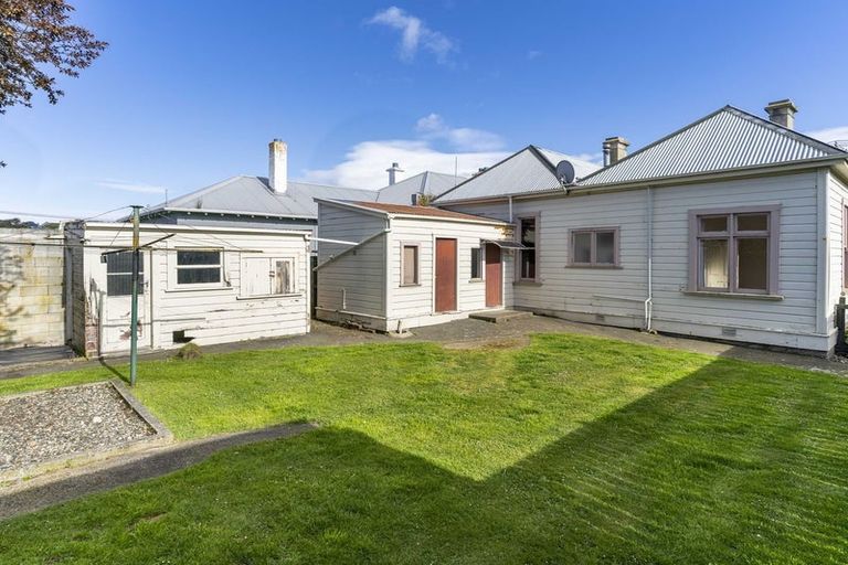 Photo of property in 1 Council Street, Saint Kilda, Dunedin, 9012