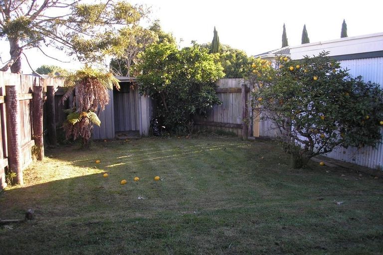 Photo of property in 1/43 Priestley Drive, Bucklands Beach, Auckland, 2014
