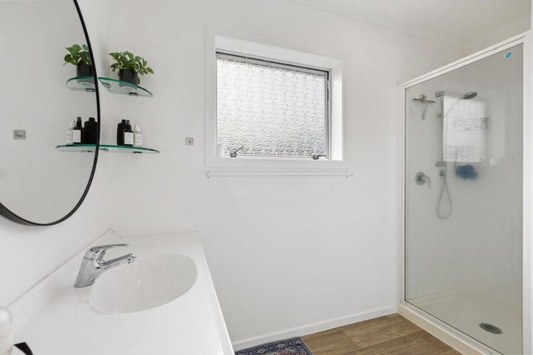 Photo of property in 29a Doment Crescent, Orewa, 0931