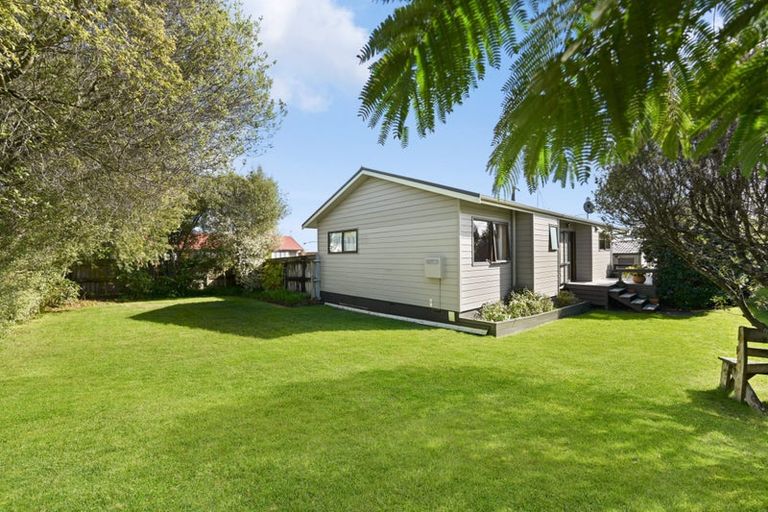 Photo of property in 2 Emma Place, Pukete, Hamilton, 3200