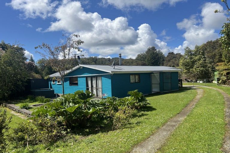 Photo of property in 9 Greymouth-kotuku Road, Arnold Valley, 7872