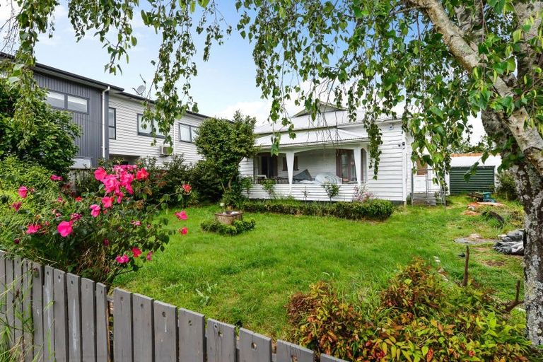 Photo of property in 6 Coates Street, Hamilton East, Hamilton, 3216