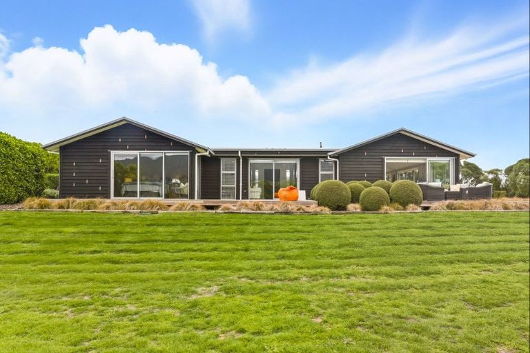 Photo of property in 34 Pairuku Lane, Peka Peka, Waikanae, 5391