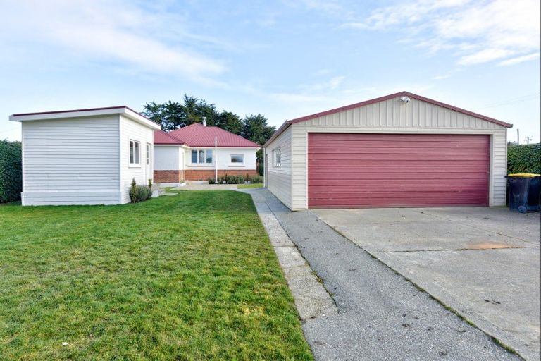 Photo of property in 153 Seaward Road, Edendale, 9825