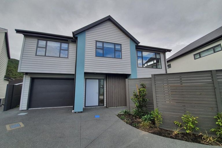 Photo of property in 6d Te Whiti Grove, Waterloo, Lower Hutt, 5011