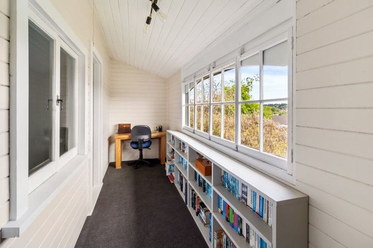 Photo of property in 10 White Street, Waimataitai, Timaru, 7910