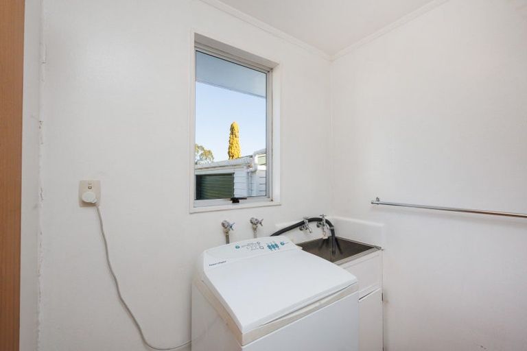 Photo of property in 38 Ruawai Road, Feilding, 4702