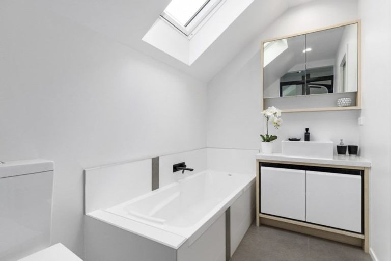 Photo of property in 22u6 Campbell Street, Frankton, Hamilton, 3204