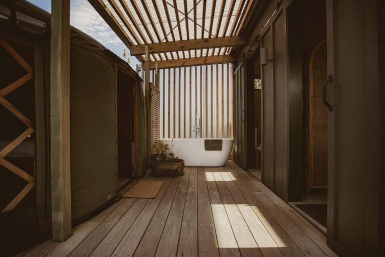 Photo of property in 105 Tongue Farm Road, Matakana, 0985