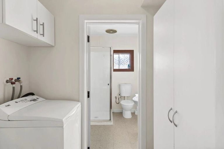 Photo of property in 30 Waimea Road, Nelson South, Nelson, 7010