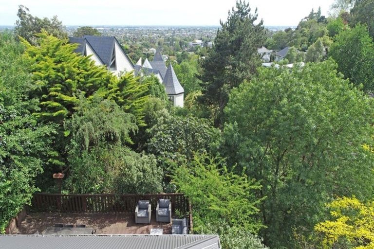 Photo of property in 44 Valley Road, Cashmere, Christchurch, 8022