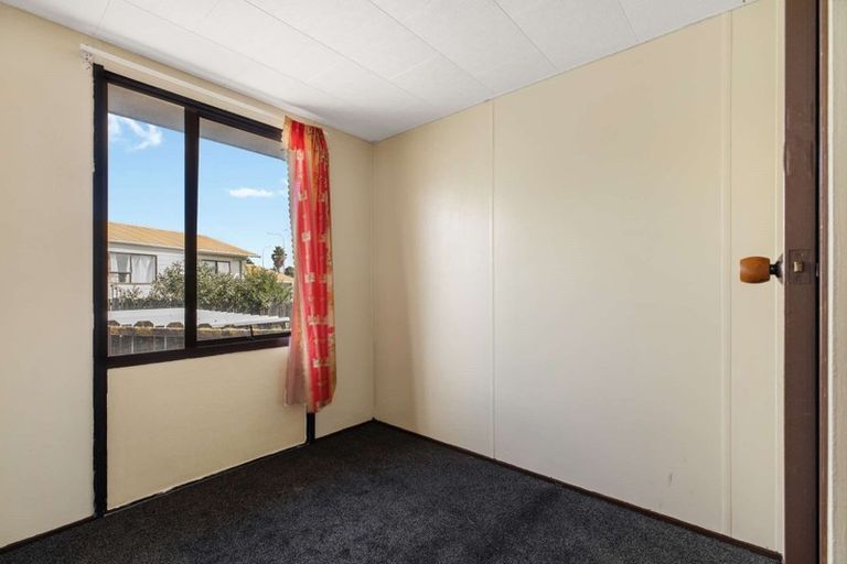 Photo of property in 1/62 Othello Drive, Clover Park, Auckland, 2023