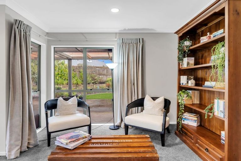 Photo of property in 6 Holdsworth Drive, Otamatea, Whanganui, 4500