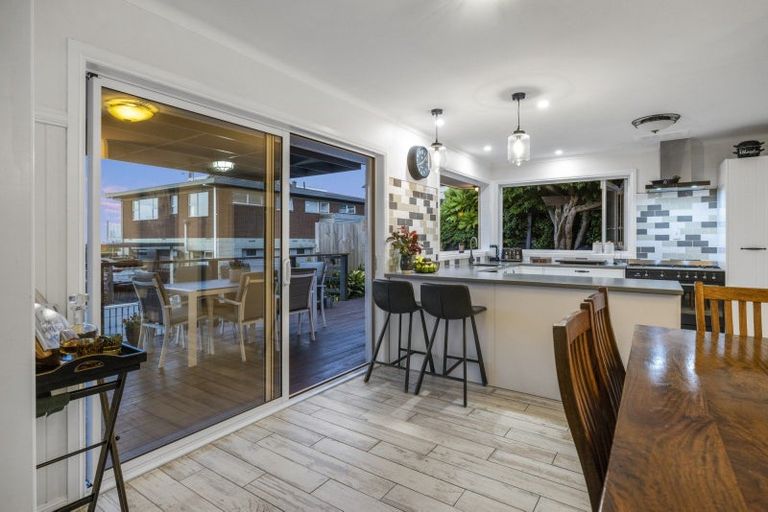 Photo of property in 156 Hinewa Road, Otumoetai, Tauranga, 3110
