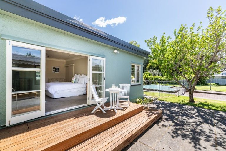 Photo of property in 811 Saint Aubyn Street West, Saint Leonards, Hastings, 4120