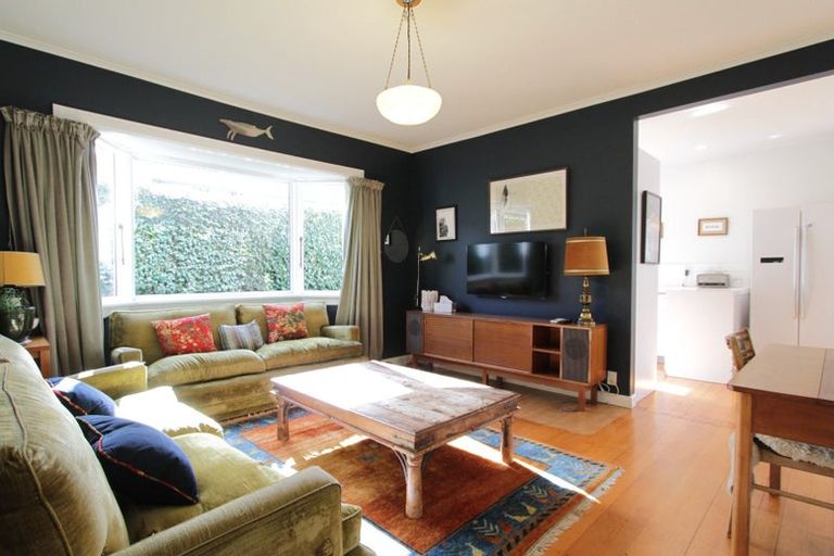 Photo of property in 79 Waimea Terrace, Beckenham, Christchurch, 8023