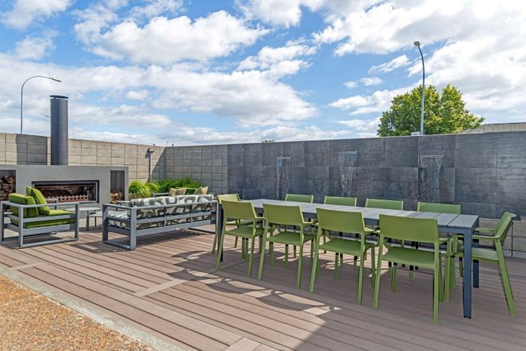 Photo of property in 70 Disraeli Street, Gisborne, 4010