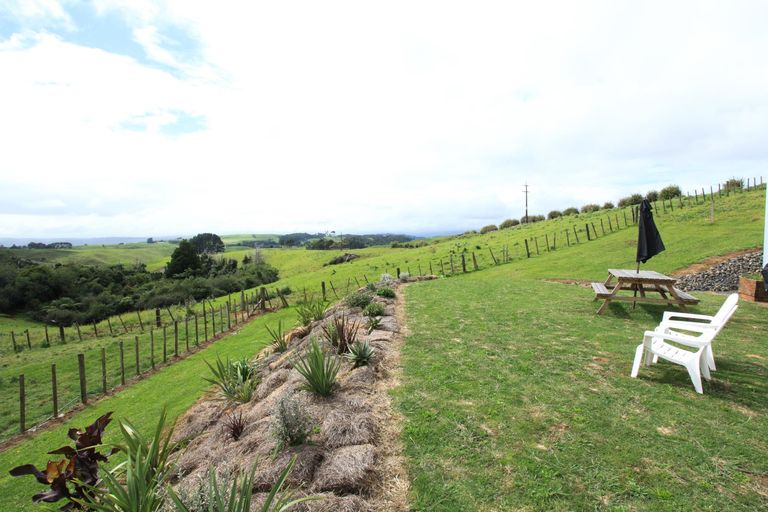 Photo of property in 641 Te Hutewai Road, Raglan, 3296