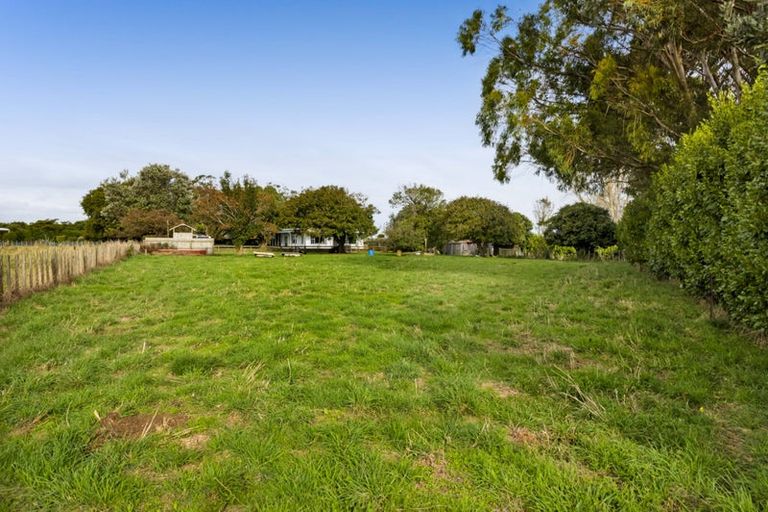 Photo of property in 14 Weld Street, Normanby, Hawera, 4614