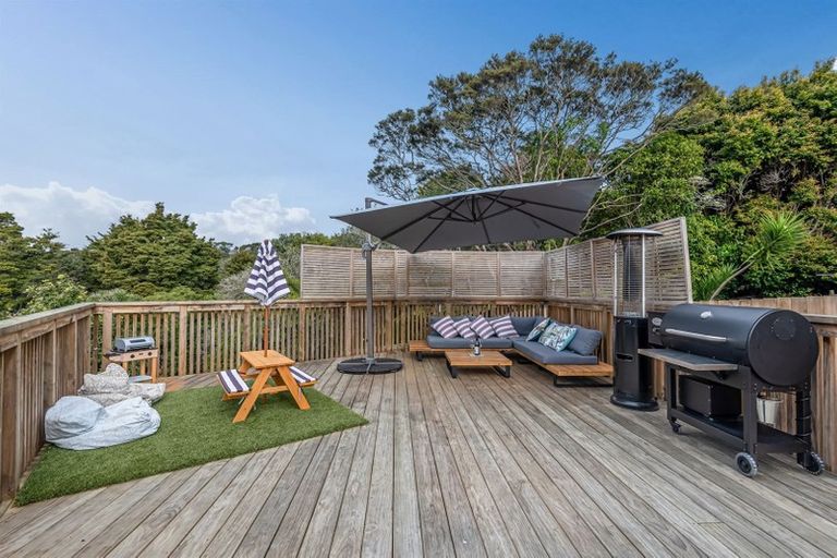 Photo of property in 19 Castleton Street, Birkdale, Auckland, 0626