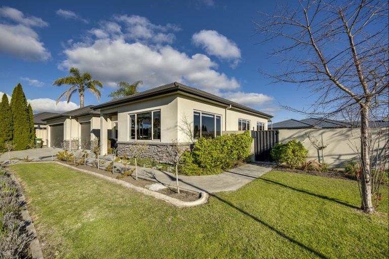 Photo of property in 4 Russell Robertson Drive, Havelock North, 4130