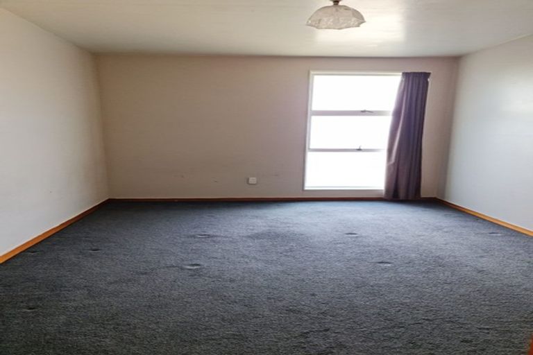 Photo of property in 2/72 Springs Road, Hornby, Christchurch, 8042